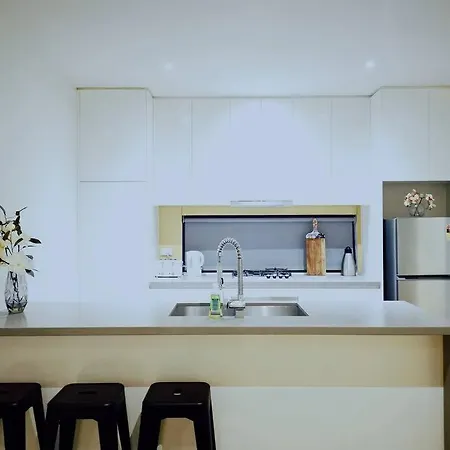 Melbourne Airport Area 3Bedroom House Strathmore Heights Exterior photo